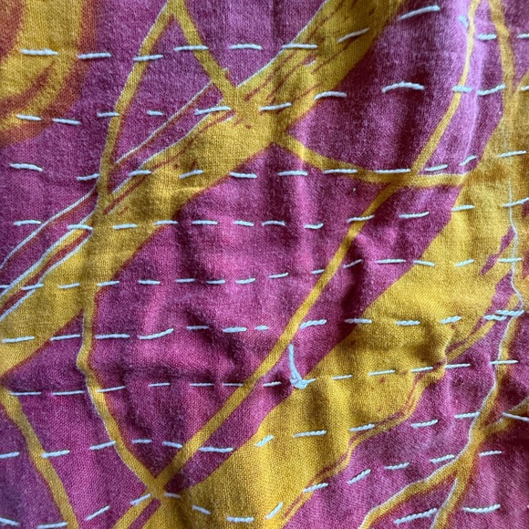 Reversible Kantha top - Picture 7 of 7